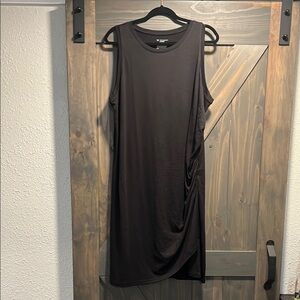 Black Sleeveless Dress